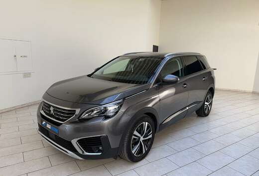 Peugeot 5008 1.2 // Pano dak // 7 Plaatsen // LEZ 203 ...