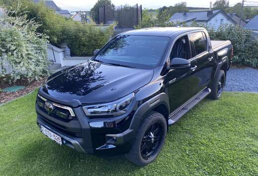 Toyota 2.8 D-4D 4WD Invincible