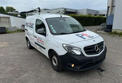 Mercedes-Benz 1.5 CDI A2 Perfect Starter BE S/S(EU6)