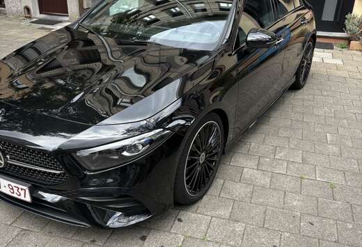 Mercedes-Benz 7G-DCT AMG Line Advanced Plus