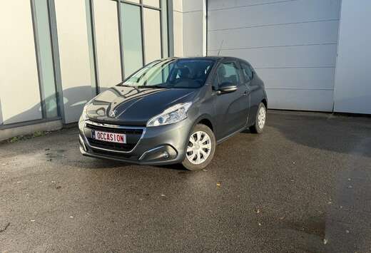 Peugeot 1.2i. NOUVEAU moteur 14.000km