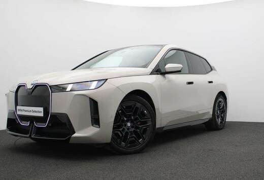 BMW XDRIVE60 - M SPORT PRO - SKYLOUNGE - FULL