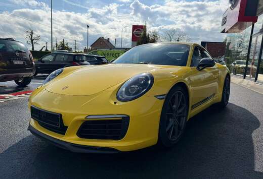 Porsche 991.2 Carrera T + GT3 Interior pack