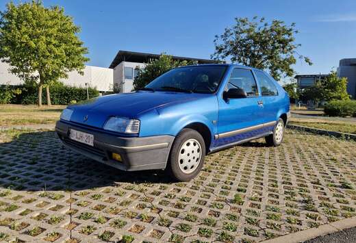 Renault TSE 3 portes Oldtimer - Prête à immatricule ...
