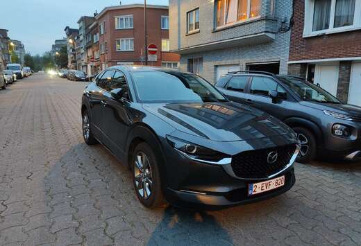 Mazda 2.0i SKYACTIV-G MHE Skycruise Bose