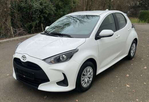 Toyota Yaris Hybrid 116 1.5 VVT-i Comfort