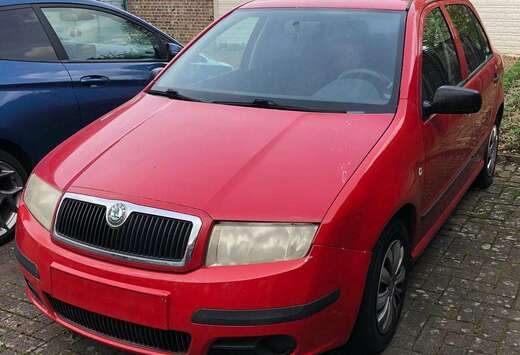 Skoda 1.4i TDI wagen start en rijd