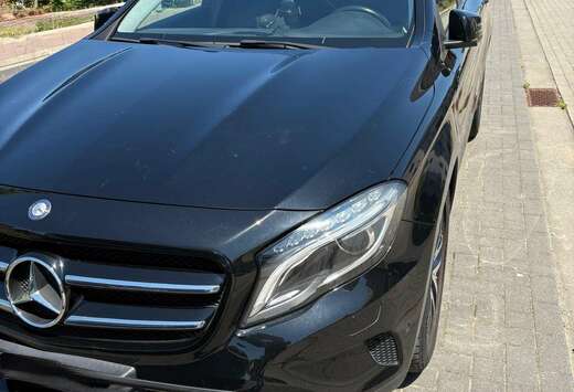 Mercedes-Benz GLA 180