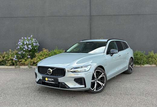 Volvo V60 2.0 T6 AWD PHEV Plus Dark 4X4