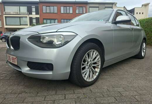 BMW 116i | Auto Airco | Navi | Parkeer sensoren | Boo ...