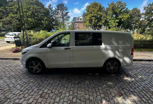 Mercedes-Benz 114CDI  Double Cabine 5 places