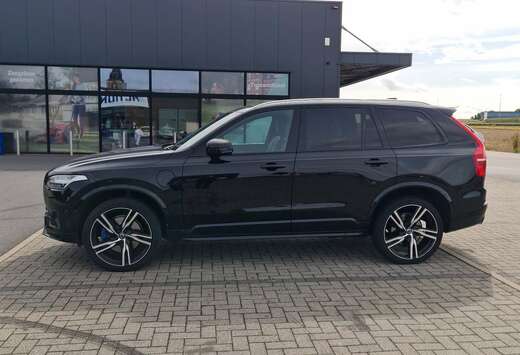 Volvo AWD T8 Twin Engine Geartronic RDesign