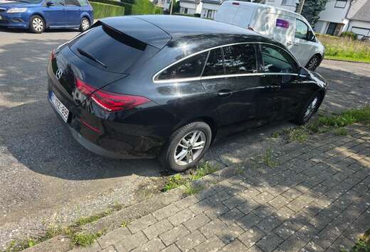 Mercedes-Benz CLA 180 d Shooting Brake 8G-DCT AMG Lin ...