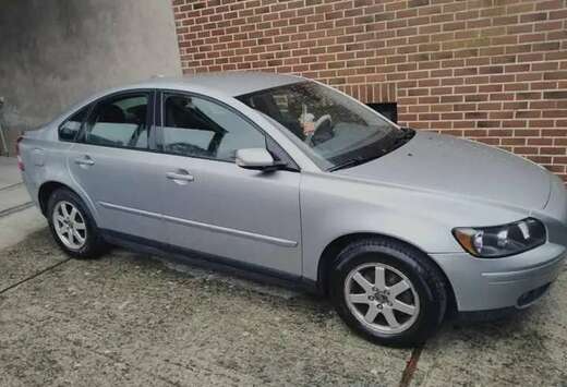 Volvo S40 2.0 Turbo - D Kinetic