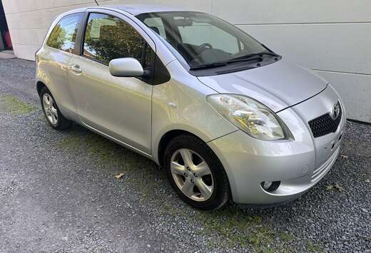 Toyota 1.3i VVT-i 16v Linea Sol*** superstaat ***