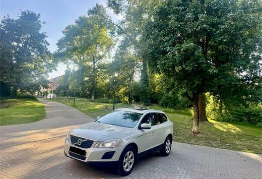 Volvo XC60 2.0 D DRIVe Momentum Start/Stop