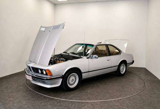 BMW 635 CSi met dogleg 5 bak