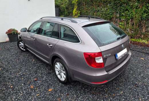 Skoda Superb SW 2.0 CR TDi Elegance
