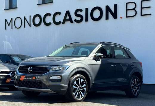 Volkswagen 1.6 TDi CARPLAY GPS CAPTEURS SIEGES CHAUFF ...