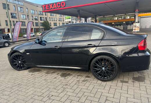 BMW 320is
