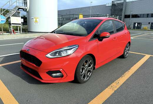 Ford 1.4i Titanium