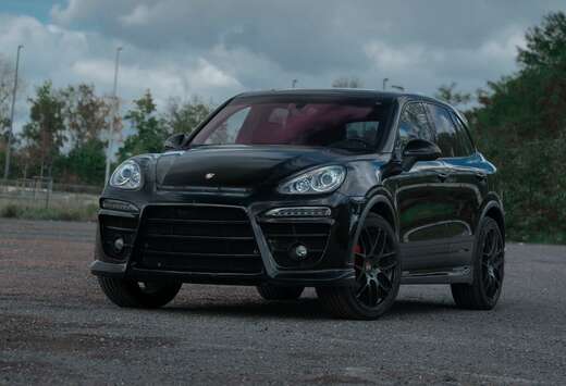 Porsche 4.8i V8 S Tiptronic