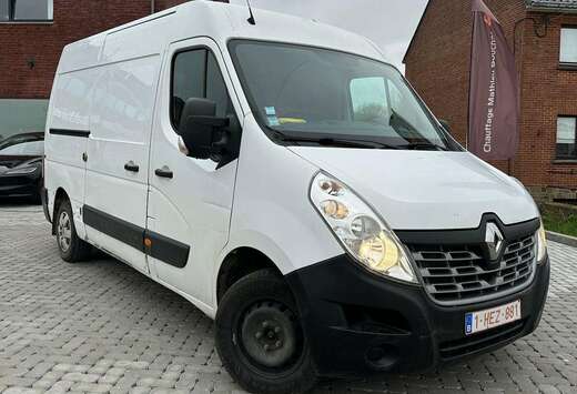 Renault 2.3 dCi 35 L3H1