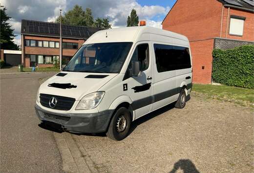 Mercedes-Benz 315 2.1 CDI A2H2