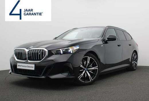 BMW M SPORT - PANODAK - BOWERS & WILKINS