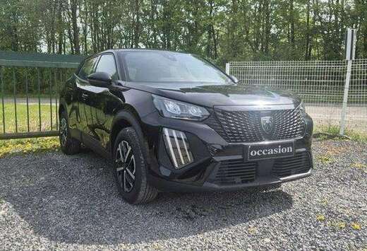 Peugeot 2008 1.2 Hybrid Style e-DCS Style