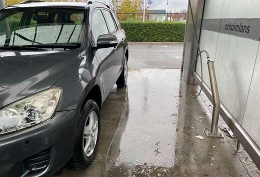 Toyota 2.0i VVT-i 4x4 VX