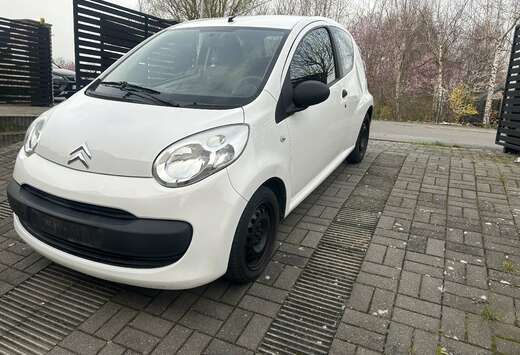 Citroen 1.0i Airdream Attraction