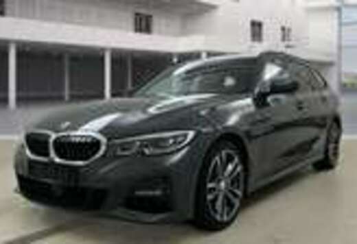 BMW Serie 3 330d xDrive M-Sport Touring