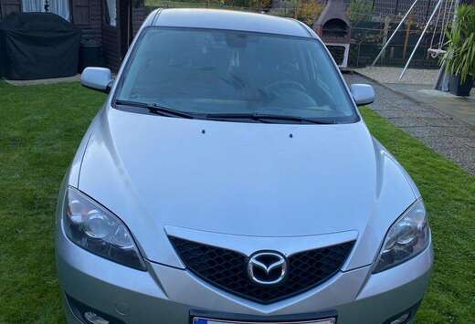 Mazda 3 1.6 CD Sport DPF Top