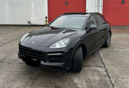 Porsche 3.0 Turbo V6 Tiptronic S