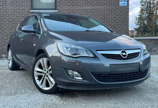 Opel 1.6i Cosmo