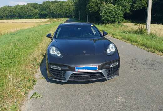 Porsche 3.0 D V6 Tiptronic