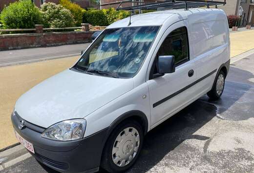 Opel 1.3 CDTi Essentia