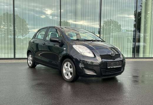 Toyota Yaris 1.0i VVT-i Natura