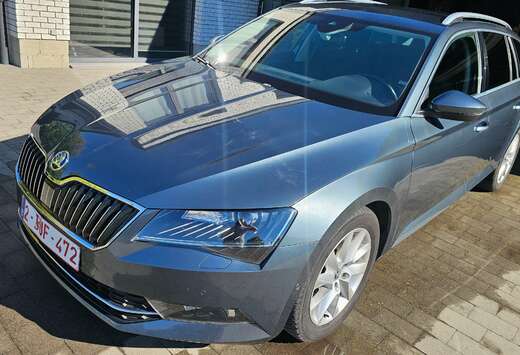 Skoda Superb Combi 1.6 CR TDi Ambition DSG