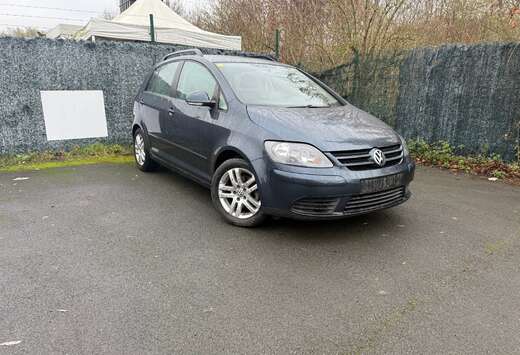 Volkswagen Golf 1.4 Turbo 16v TSI United DSG