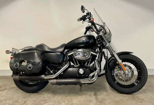 Cruiser XL1200CB LIMITED MET REGELBARE UITLAAT