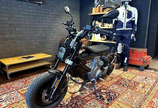 BMW 0