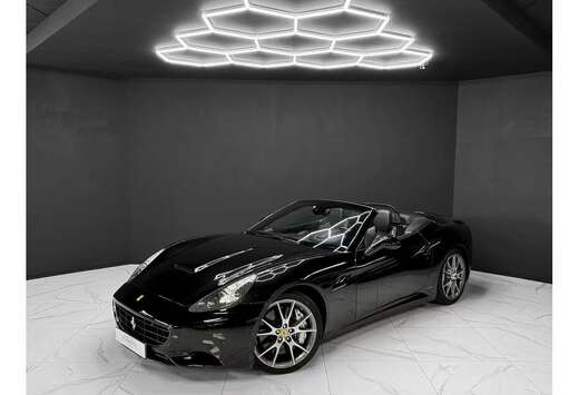 Ferrari V8 4.3