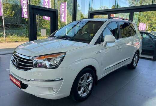 SsangYong Rodius 2.2 ***LICHTE VRACHT***