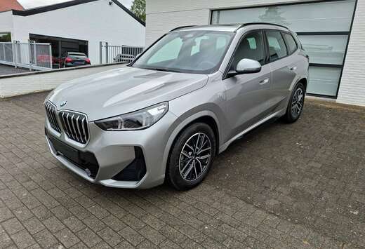 BMW X1 1.5iA sDrive18 M PACK PANO+SCHUIFDAK NAVI