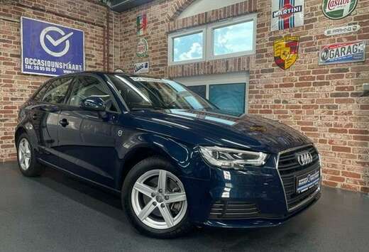 Audi A3 35 TDi Sportback 150cv Auto S-LINE