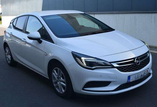 Opel Astra 1.6 CDTi ECOTEC D Dynamic Start/Stop