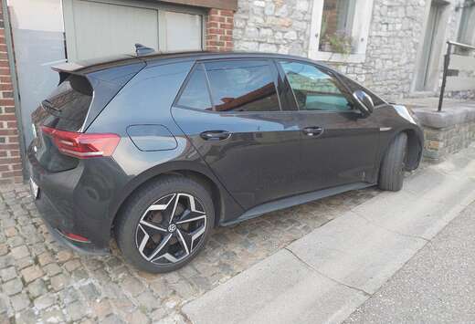 Volkswagen ID.3 77 kWh Pro S Business Premium 4pl. .