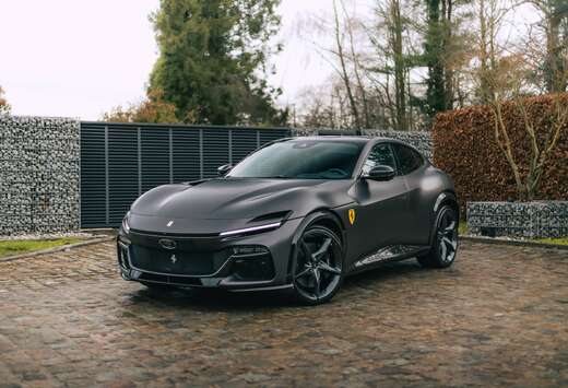 Ferrari Matte Grigio/ Panoramic roof/ Carbon Pack/ Be ...